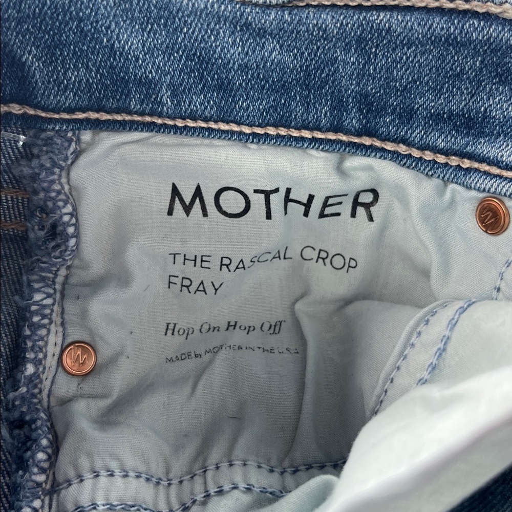 MOTHER The Rascal Crop Fray in Hop On Hop Off Size 27 - Picture 5 of 7